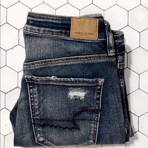 American Eagle Jean - Picture 3 of 5